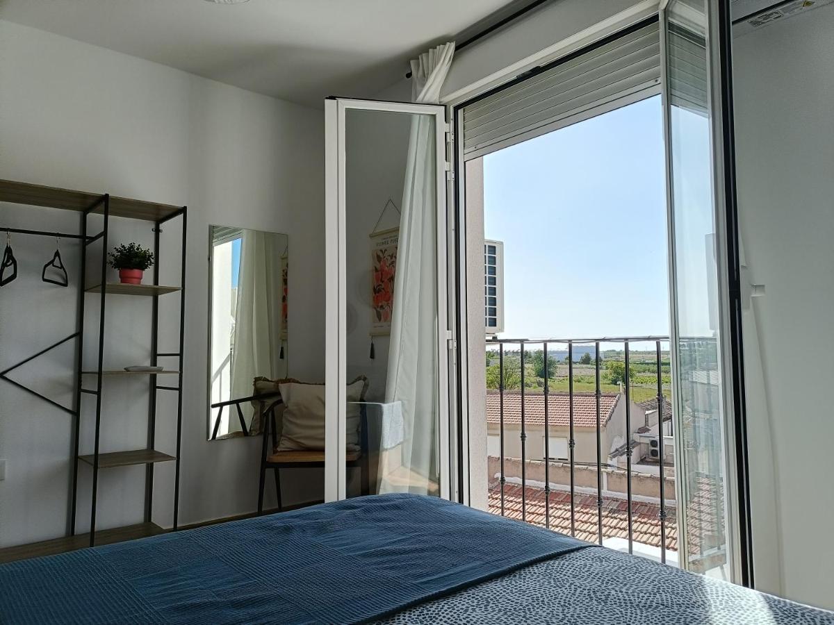 Apartamento Happy Street Socuéllamos Esterno foto